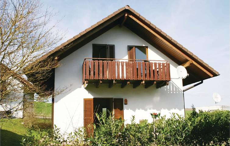 Ferienhaus für 8 Personen, mit Terrasse und Garten - 1