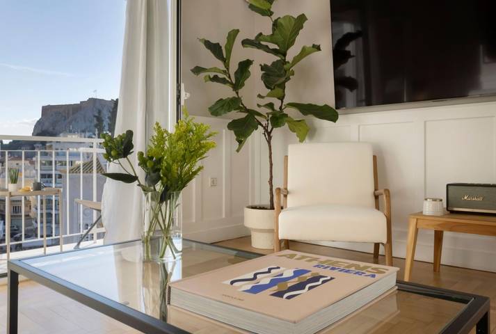Entire apartment, Meliti Apartment in Plaka in Central Section of Athens, Athens