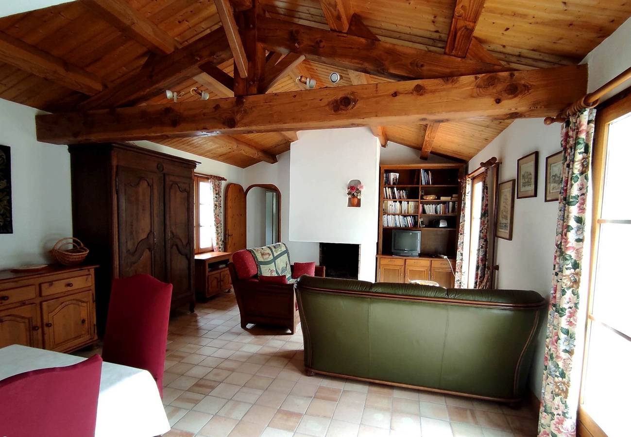 Villa "Noirmoutier" with Private Terrace and Garden in Noirmoutier-en-l'Île, Noirmoutier