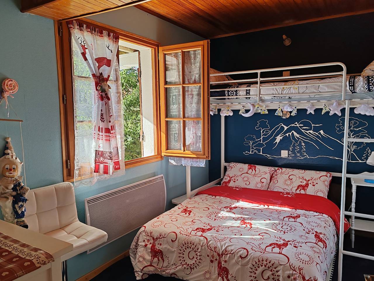 Chalet „Le Mouflon“: Bergblick, Gemeinschaftsgarten & Wlan in Le Lioran, Laveissière
