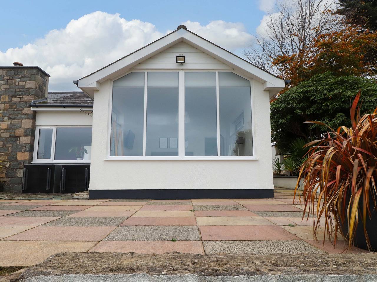 Summer Room in Llanbedrog, Gwynedd