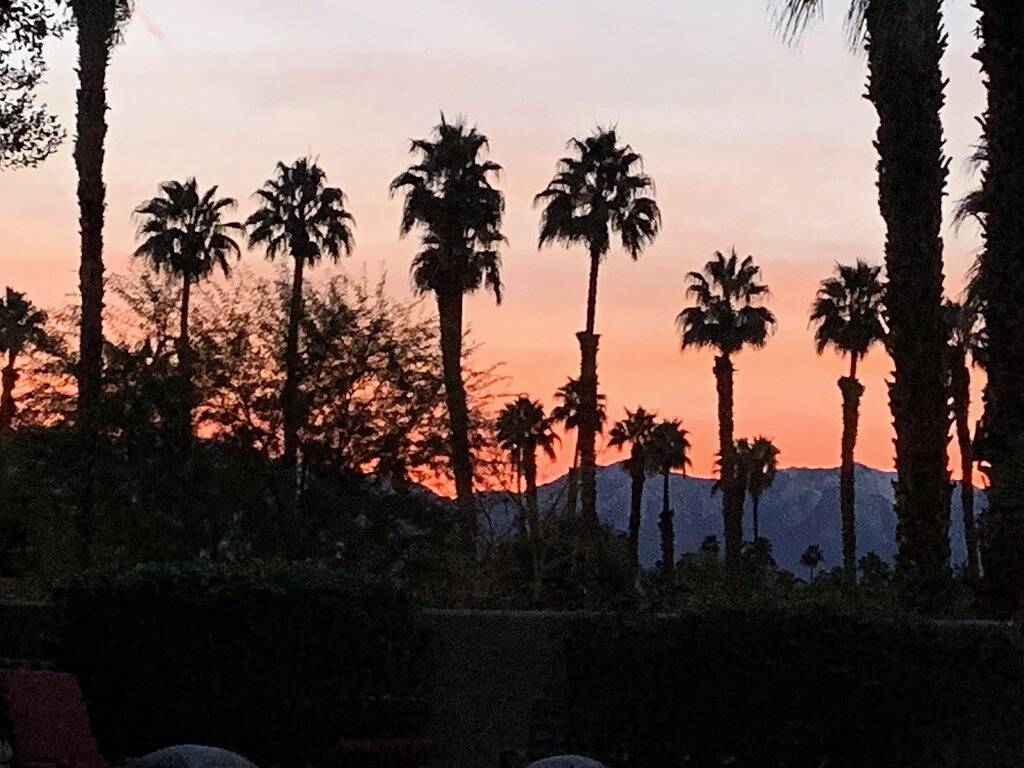 Erschwingliches schönes Haus mit eigenem Pool in Thousand Palms, Palm Desert