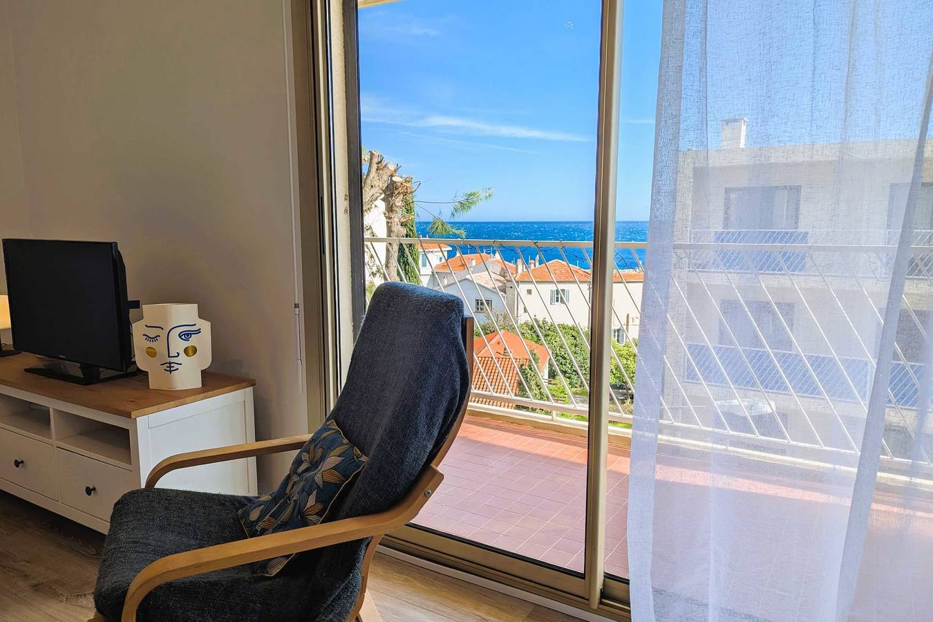 Ganze Wohnung, Ferienwohnung für 2 Personen mit Balkon in Toulon, Toulon Region
