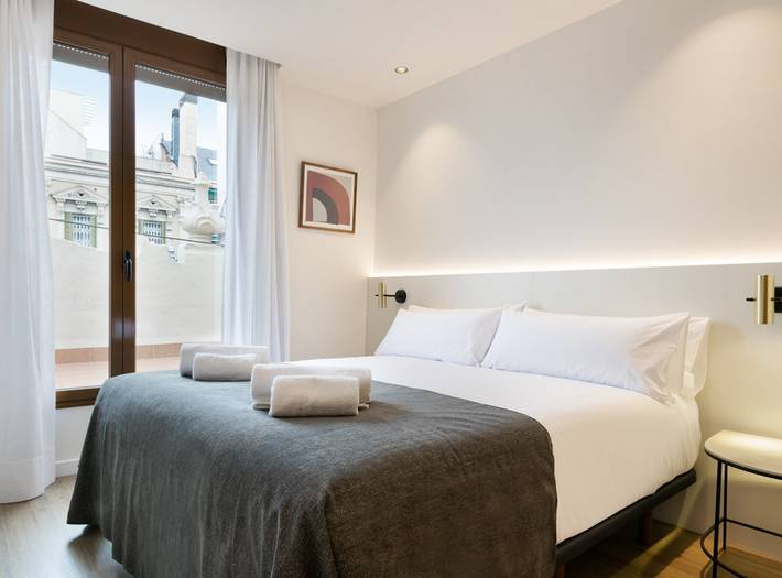 Apartahotel para 3 personas, con Terraza en Barcelona