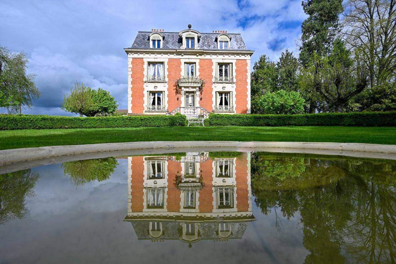 Suite (6 Adults) in Saint-Christophe-en-Brionnais, Région de Charolles