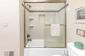 Vacation House for 12 Guests in Tybee Island, Georgia, Picture 4