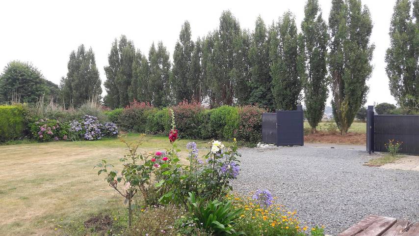 Gîte pour 6 personnes, avec terrasse et jardin, animaux acceptés en Bretagne - 4