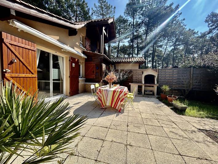 Location de vacances pour 5 personnes, avec jardin dans Lacanau Ocean