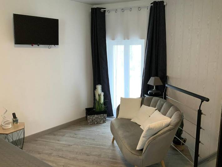 Location de vacances pour 2 personnes, avec vue, animaux acceptés à Bélesta - 3