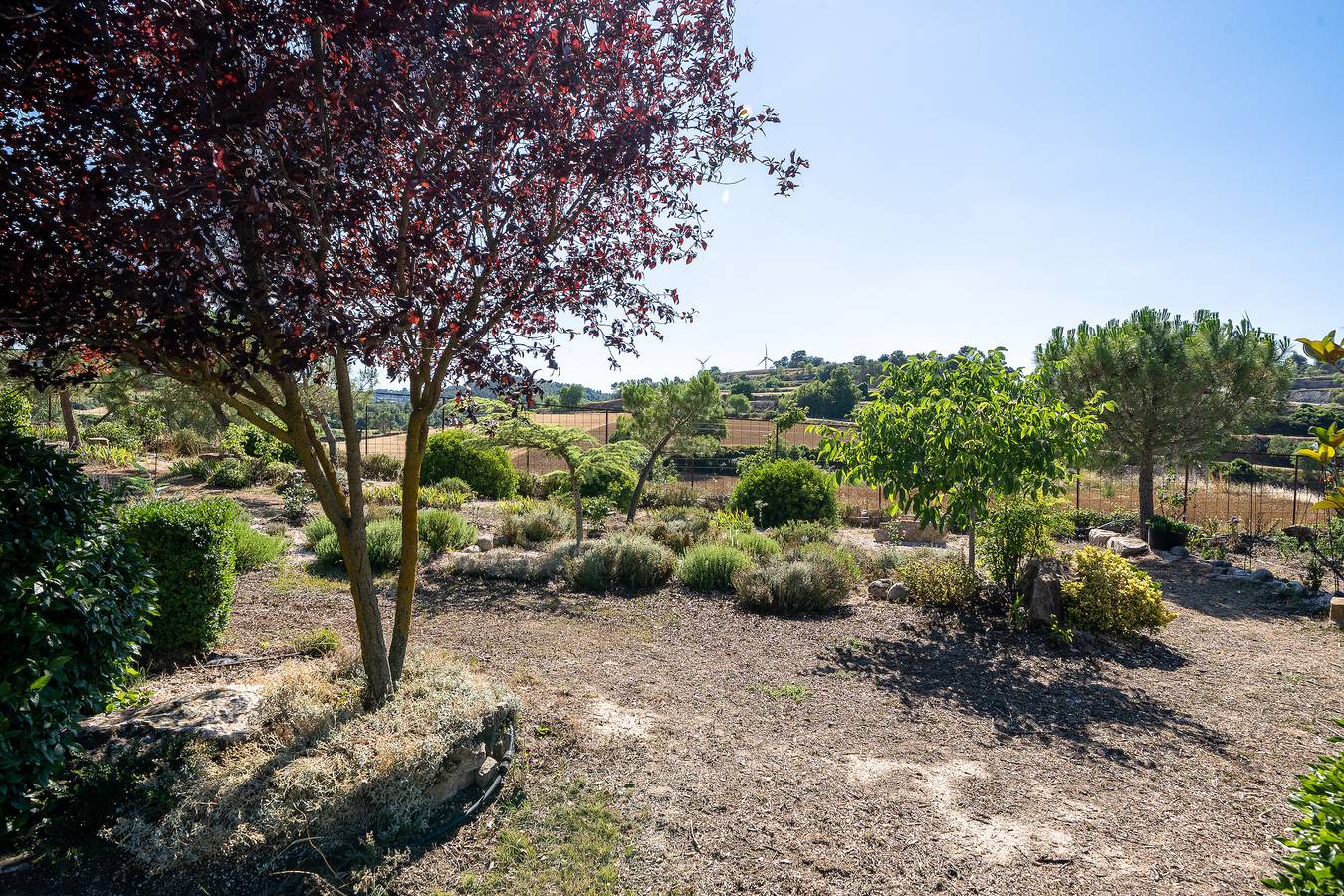 Entire apartment, Apartment 'El Clos 5' with Shared Terrace, Shared Garden and Wi-Fi in Conesa, Tarragona Province