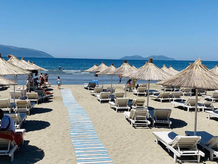 Ferienwohnung für 6 Personen, mit Balkon und Ausblick in Albanien