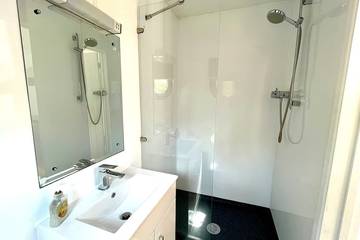 Glamping for 2 People in Point Clear, St Osyth, Photo 2