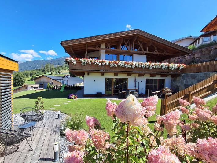 Ferienwohnung für 4 Personen, mit Terrasse und Garten in Arzl im Pitztal