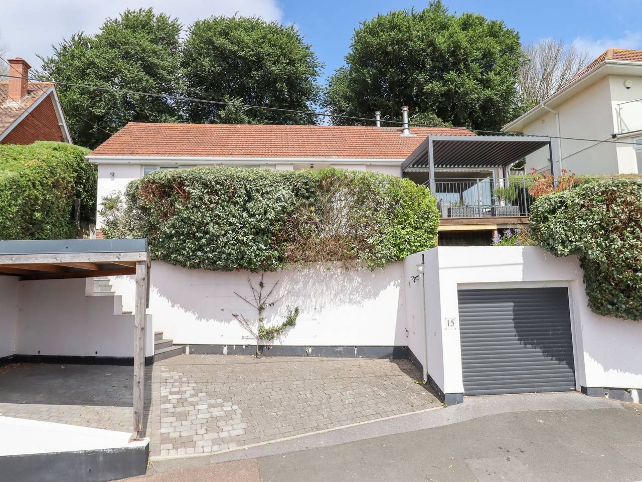 15 Summerland Avenue in Dawlish, Devon