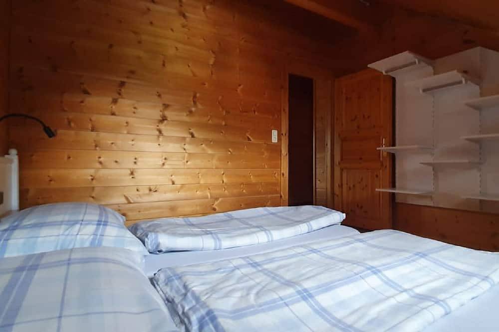 Ganze Wohnung, Gemütliche Ferienwohnung (100m2) mit 3 Schlafräumen und großer Wohnküche in Lunz am See, Mostviertel Region