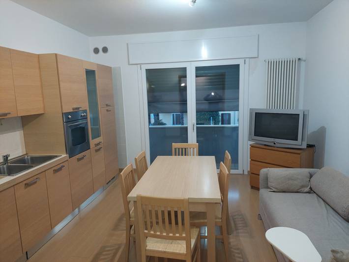 Apartment 'Pisani' with Private Terrace, Wi-Fi and Air Conditioning