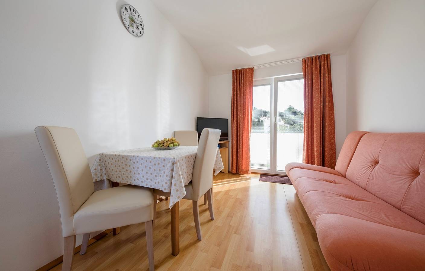 Ganze Wohnung, Apartment Stanicic A1 mit Balkon und Meerblick in Kampor, Rab