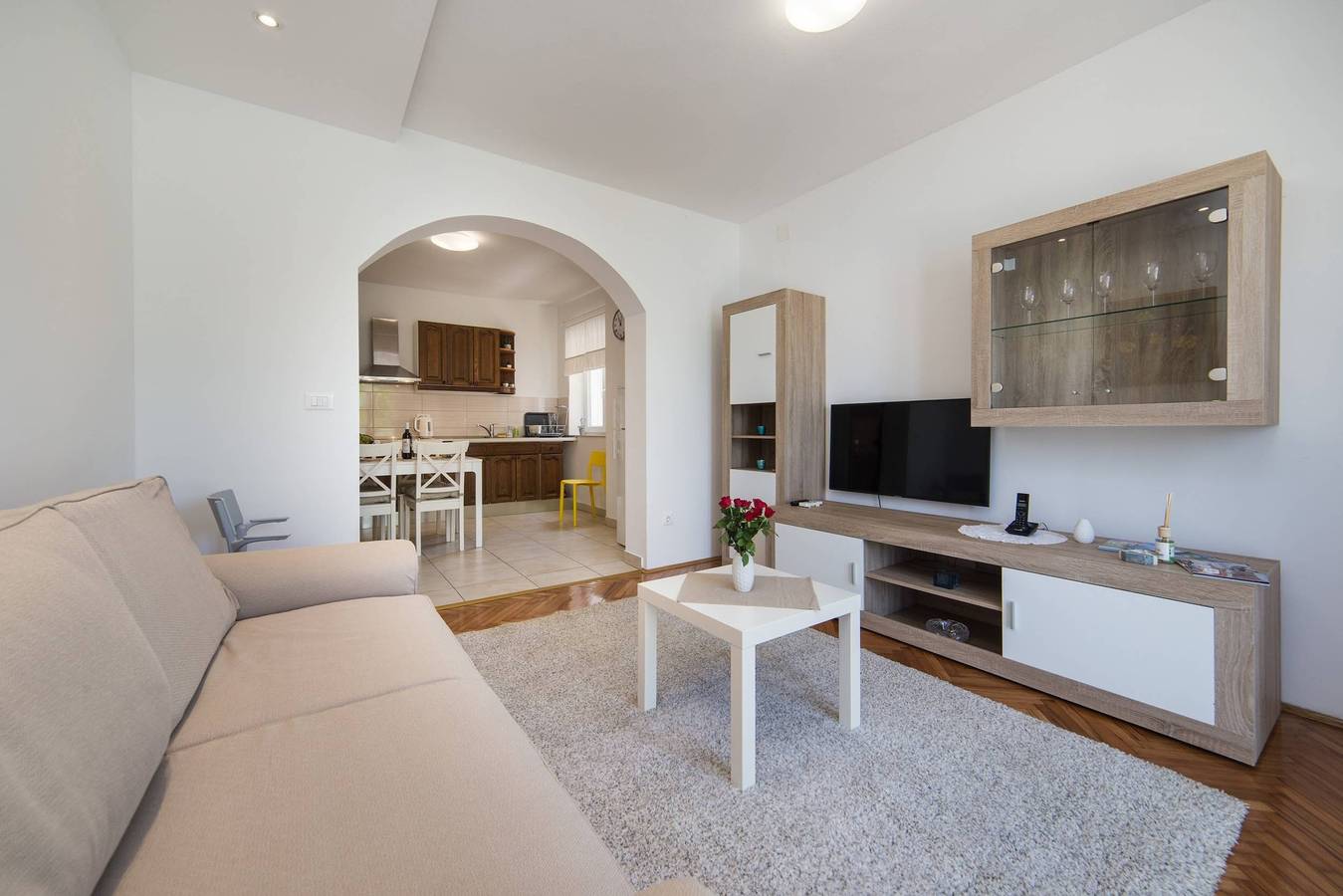 Ganze Wohnung, Ferienwohnung für 6 Personen mit Meerblick in Rogotin, Dubrovnik-Neretva
