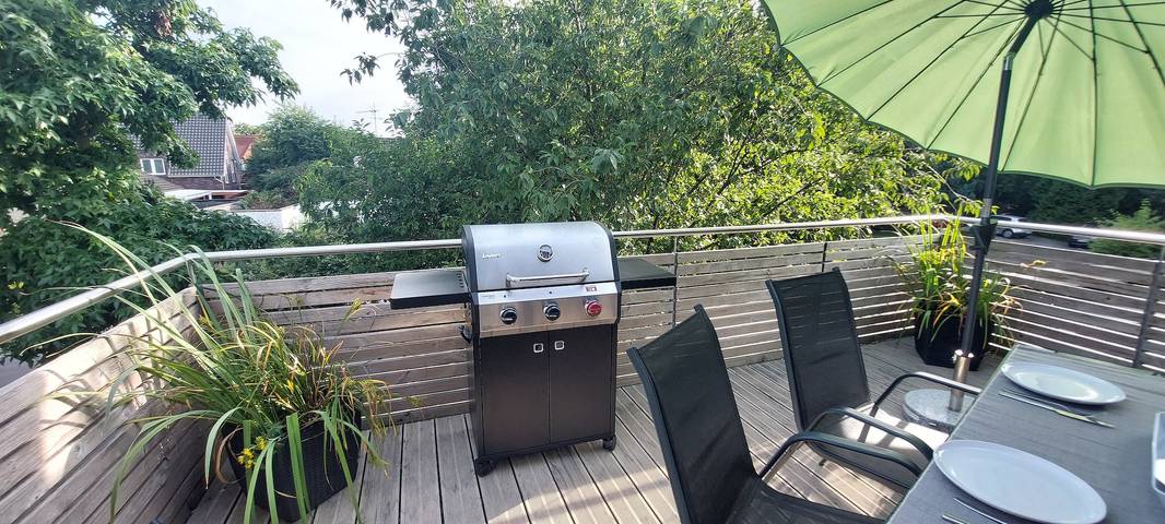 Entire apartment, Apartment Abel with Balcony, Wi-Fi, Charging Station & AC near Hospital and Rehab Center in Oldenburg, Lower Saxony