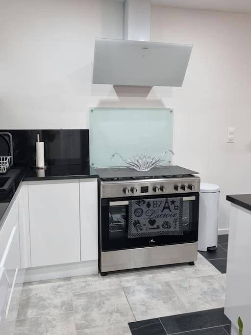 Location de vacances pour 6 personnes, avec jardin, animaux acceptés à Givenchy-en-Gohelle - 4