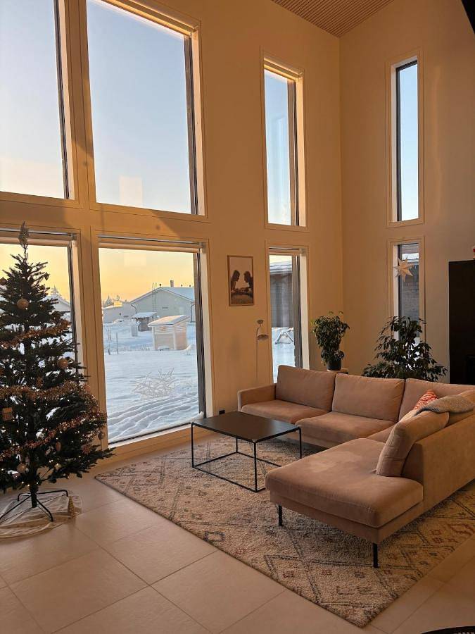 Ferienwohnung für 8 Personen, mit Garten und Ausblick sowie Sauna, kinderfreundlich in Rovaniemi - 3