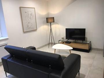 Gîte pour 3 personnes, avec terrasse à Mer