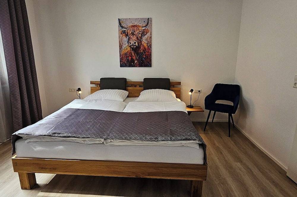 Ganze Wohnung, Elodia Luxus Apartment - Wlan, Smart Tv, Terrasse, Küche, Handtücher in Heidenheim, Stuttgart Region