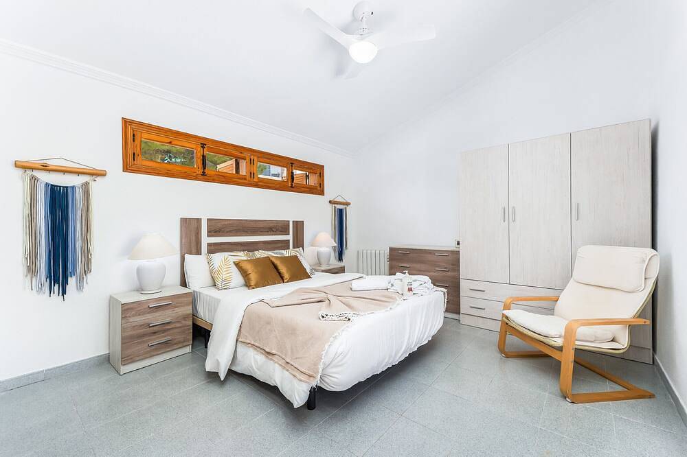 Chalet Mayor Zenia Beach in La Zenia, Orihuela