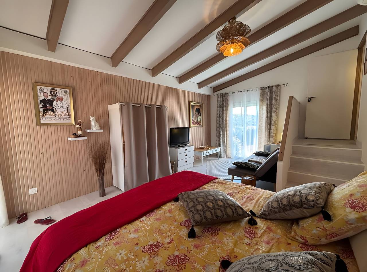 Le Pape – Guest Room with Sea View, Wi-Fi, and Air Conditioning in Grosseto-Prugna, Ajaccio region