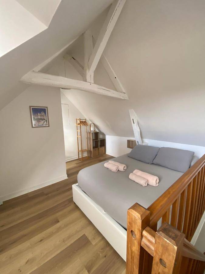 Location de vacances pour 2 personnes, avec terrasse à Margny-lès-Compiègne