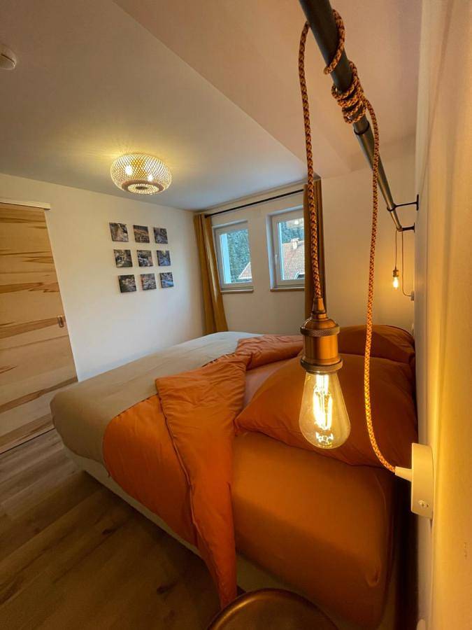 Ferienwohnung für 6 Personen, mit Terrasse und Garten sowie Ausblick in Ehrwald