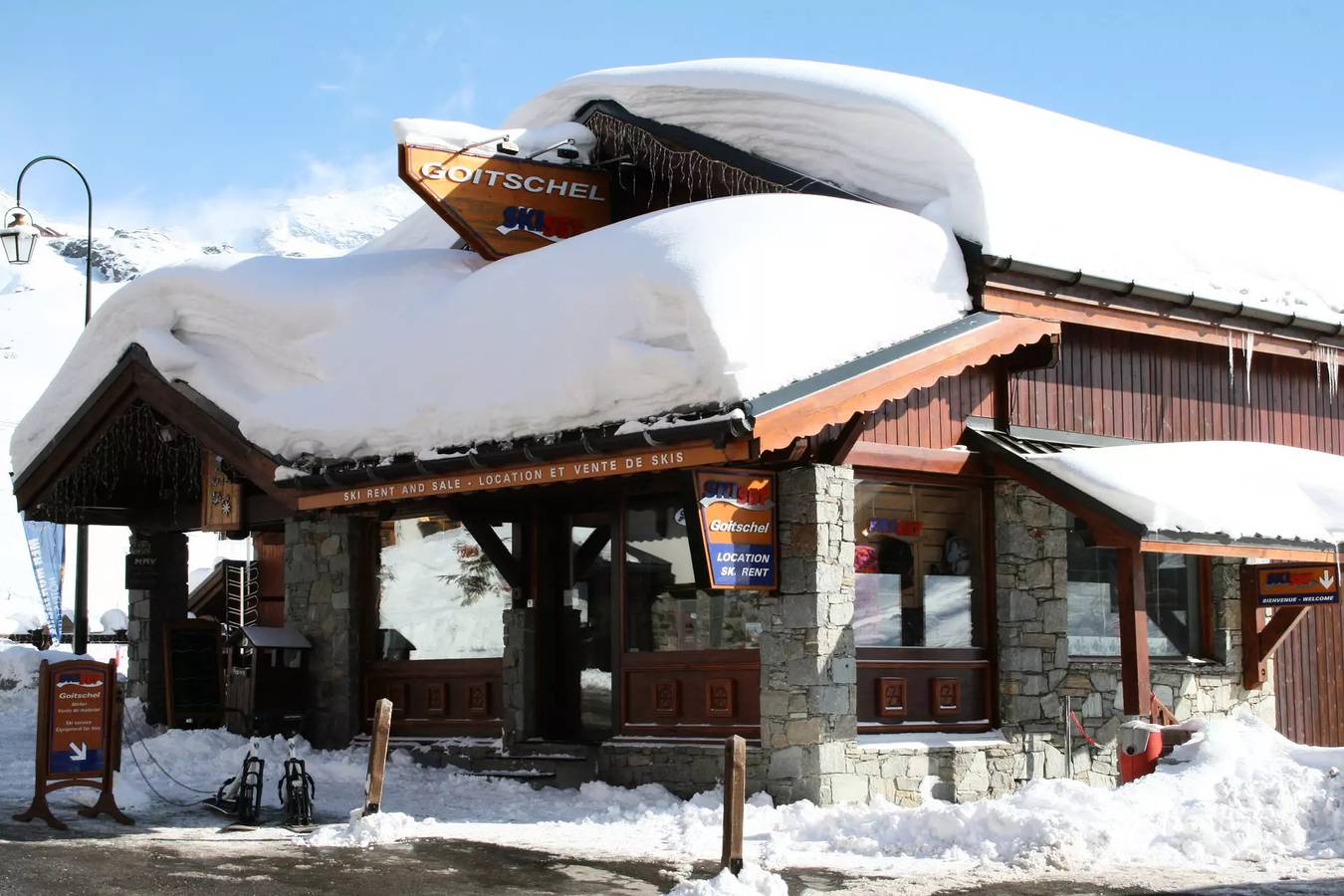 Entire studio, Val Thorens Studio Cabine 4 Staff And With Direct Access To Pistes in Val Thorens, Les Trois Vallées