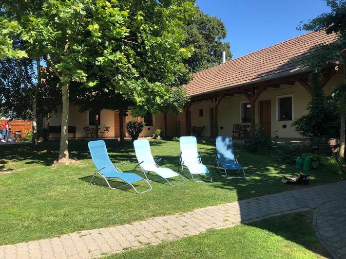 Dom gościnny dla 2 osób, z ogród i basen, Dla rodziny w Tiszafüred