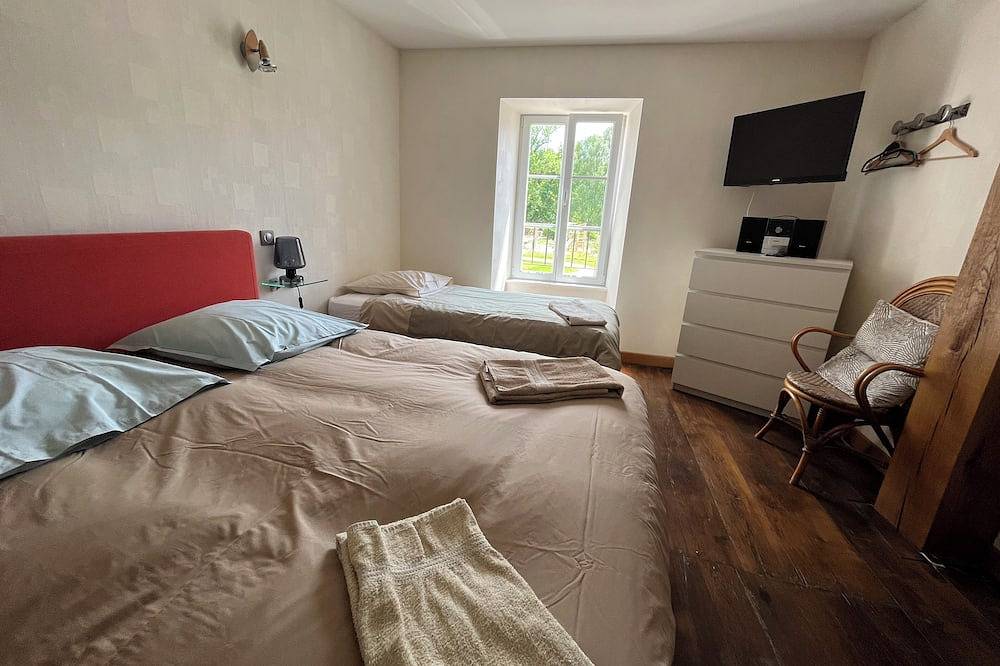 Demeure du Xviiie Siècle | Gîte de Groupe 19 Pers. en Haute-Marne in Arc-en-Barrois, Parc national de forêts