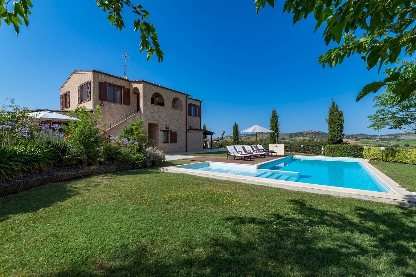 Villa für 8 Personen mit Garten in Offida, Ascoli Piceno Provinz