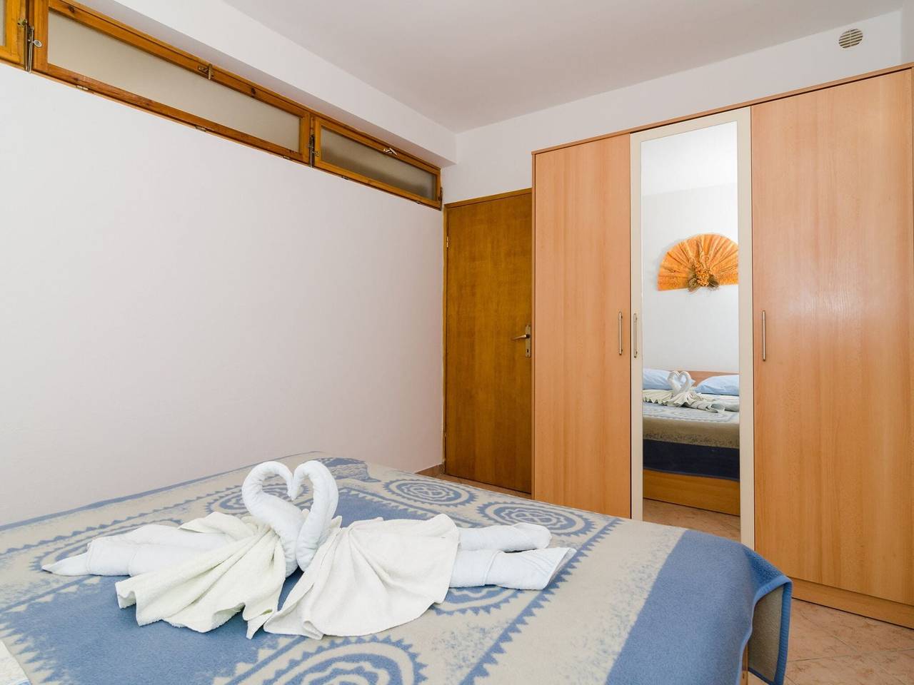 Ganze Wohnung, Apartments Villa Dingač-Borak - Two Bedroom Apartment with Terrace No. 1 in Potomje, Dubrovnik-Neretva