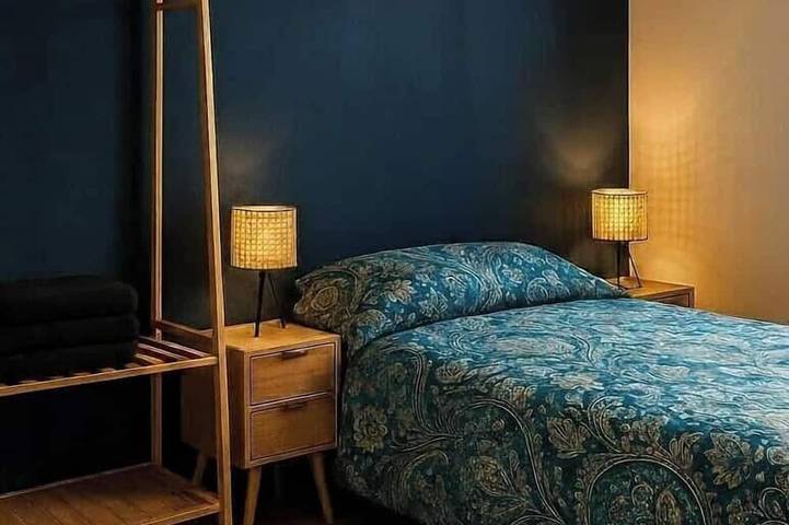 Appartement entier, La Cachette Secrete in Fontainebleau, Seine-et-Marne