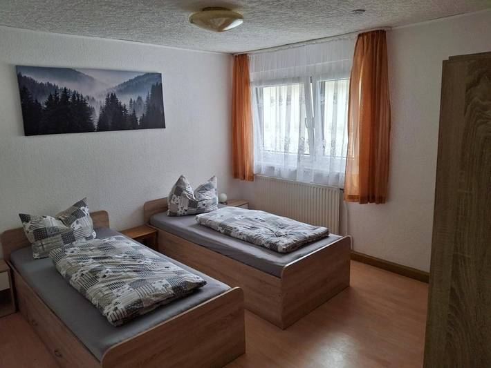 Ferienwohnung für 4 Personen, mit Garten in Frankenblick