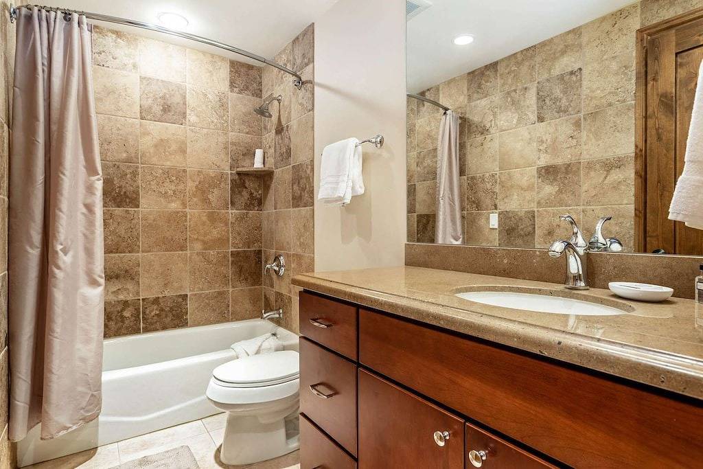 Neue Auflistung! Einfacher Zugang zu Vail und Beaver Creek, privater Whirlpool, perfekter ganzjähriger Mtn-Kurzurlaub! in Eagle-Vail, Beaver Creek