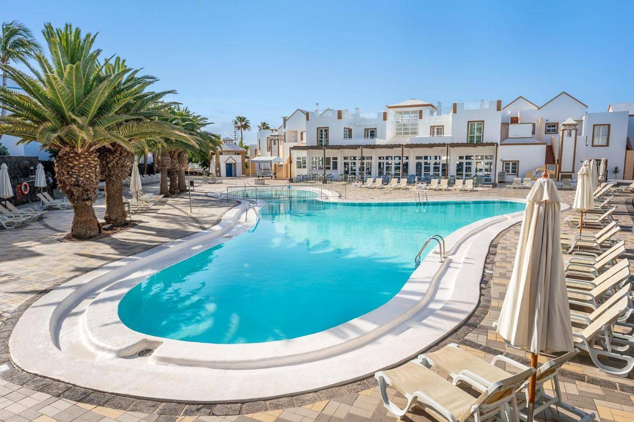 One-Bedroom Apartment (2 Adults +  2 Child) in Puerto del Carmen, Tías