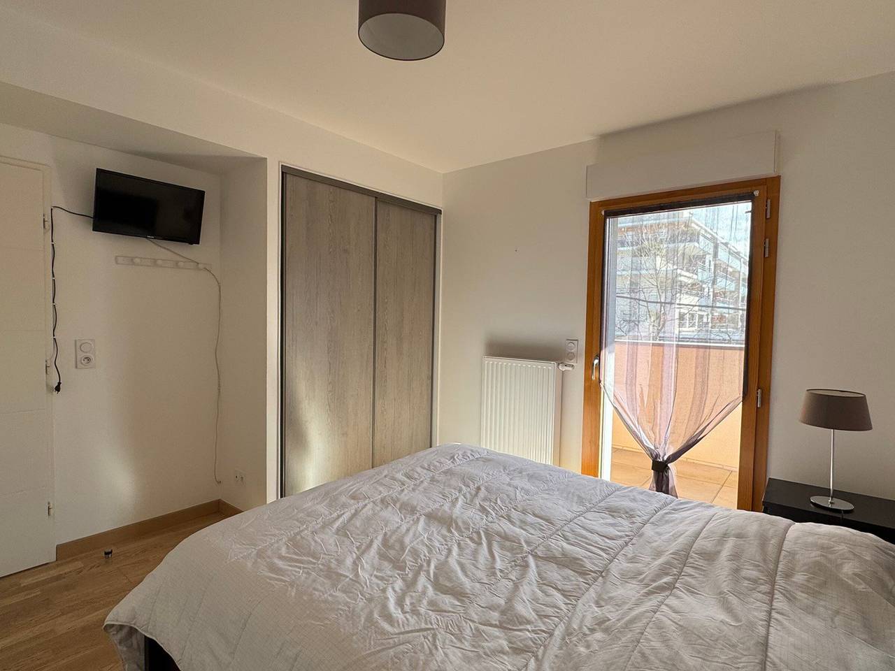 Entire apartment, Geräumige T2 mit Terrassen und Garage, Haustiere erlaubt in Aix-les-Bains, Chambéry region