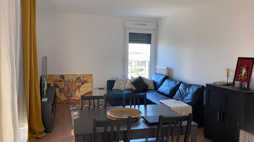 Ferienwohnung für 2 Personen, mit Garten und Ausblick sowie Seeblick in Paris - 4
