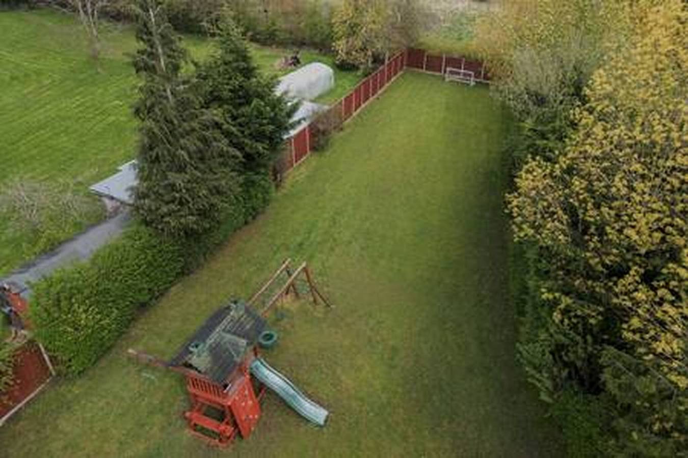 Stratford 4 Br Family Mansion with Pool, Gym & Bbq in Beaudesert, Warwickshire