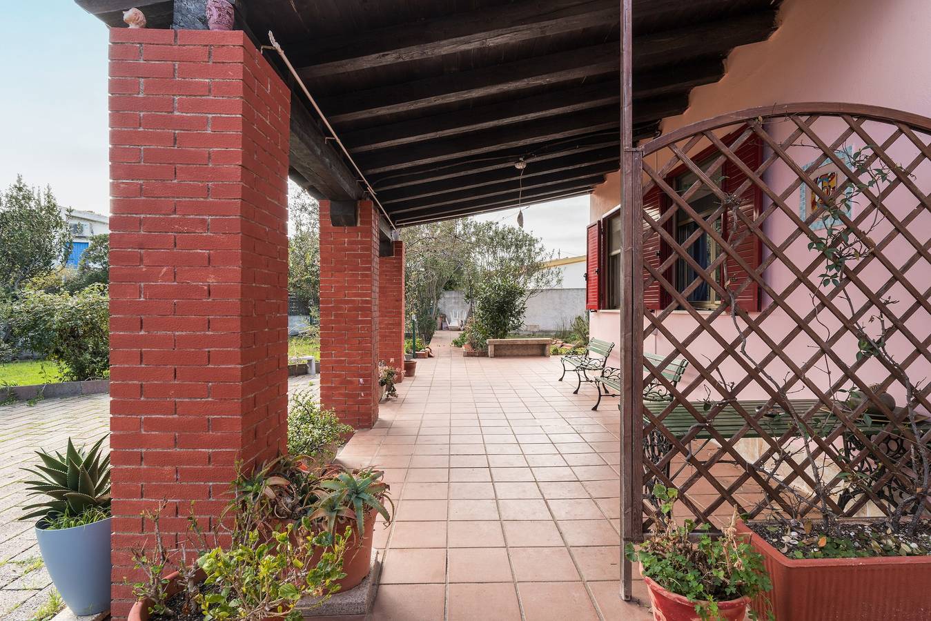Casa vacanze 'Gungui' con terrazza privata, giardino in comune e aria condizionata in S'ena E Sa Chitta, Provincia di Nuoro