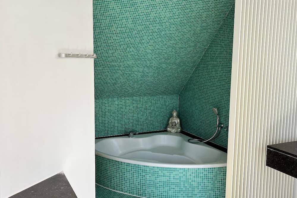 House Botaniek nearby Brussels and Antwerp\n\nlovely place to stay.\n\n in Mezen (vogels), Vlaams-Brabant