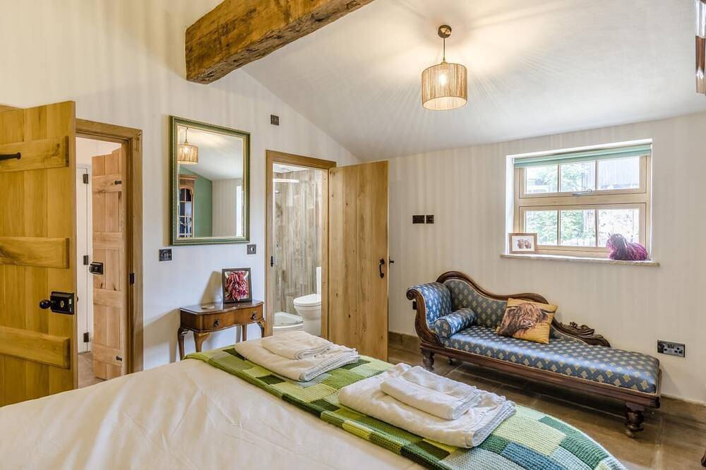 4 Bed in Stoke-on-Trent (oc-c32195) in Stoke-on-Trent, Midlands
