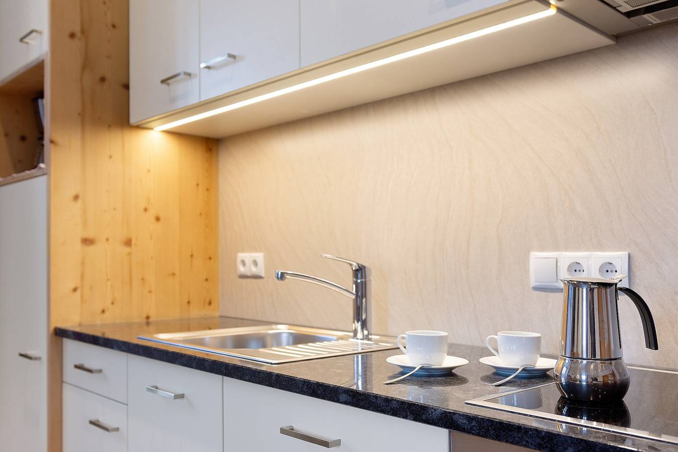 Ganze Wohnung, Ferienwohnung 'Gravetsch Kloster Säben' mit Bergblick, Gemeinschaftsgarten und Wi-Fi in Gravetsch, Villanders