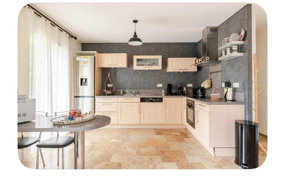 Double Room in Thiron-Gardais, Région de Nogent-le-Rotrou