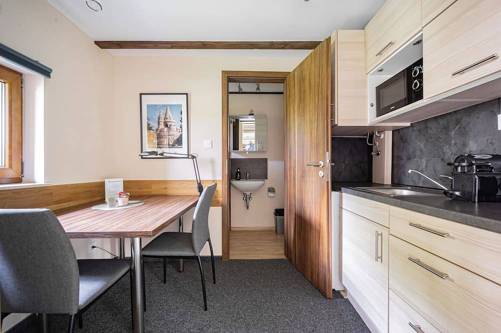 Cozy weekend house for couples or business travelers in Törökbálint, Érdi járás