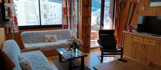 Gîte pour 6 personnes, avec balcon, animaux acceptés à Saint-Chaffrey